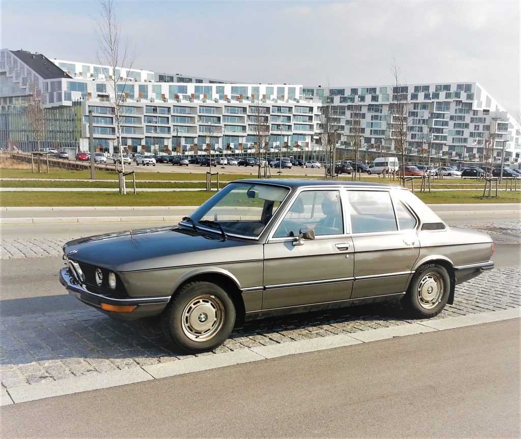 1976 BMW 518