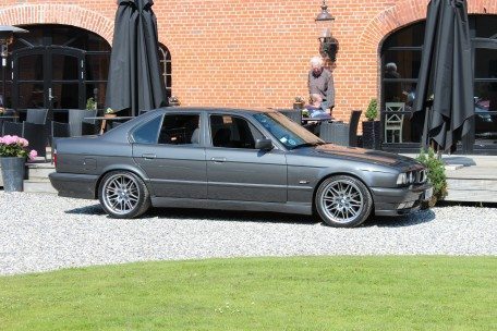 1993 BMW 540i